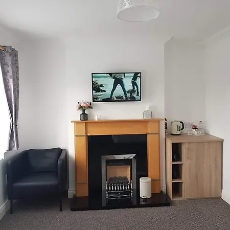 Bright Elegant Park View *